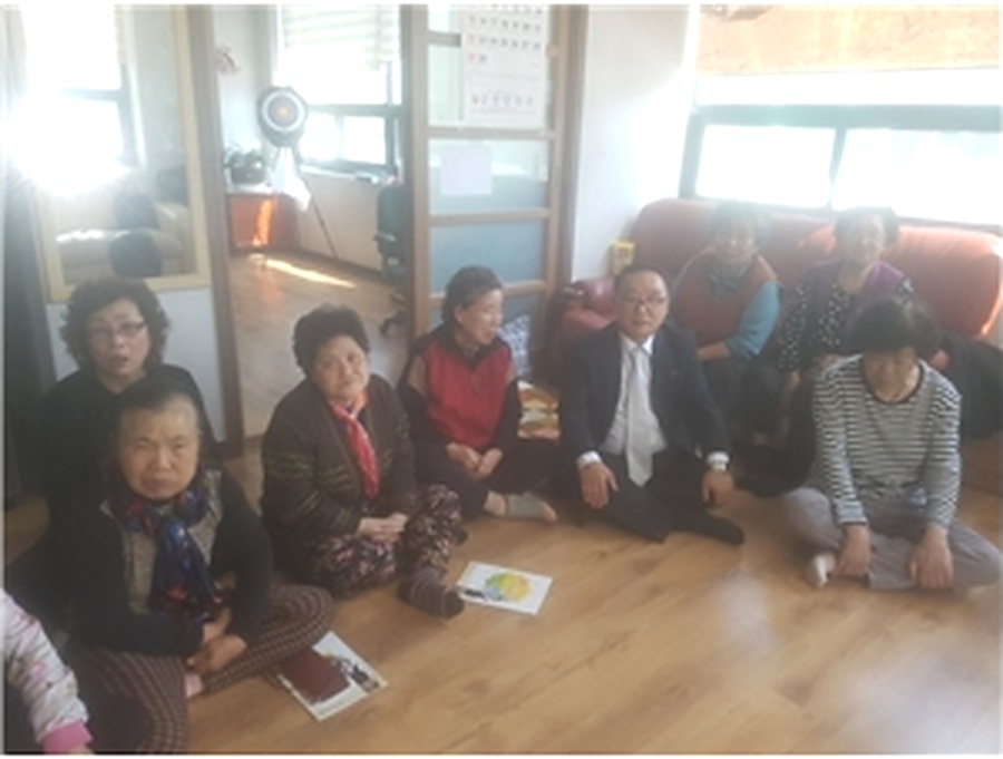 일봉6통 경로당 생명존중교육 현장 1
